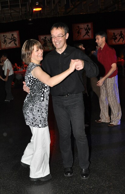 min 2008 11 08 fous swing 384